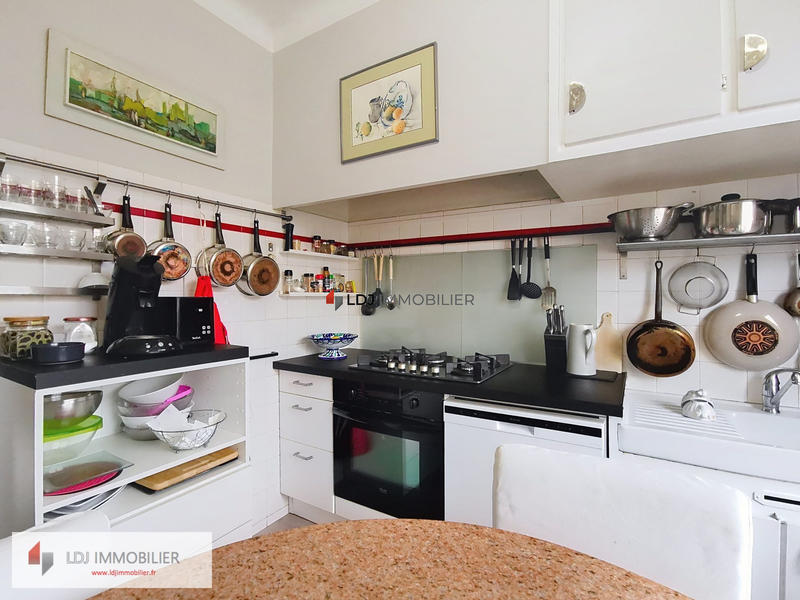 Maison - 186 m² - 7 pièces