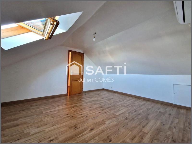 Maison - 92 m² - 5 pièces