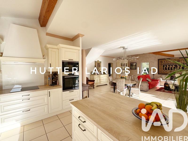 Maison - 160 m² - 5 pièces