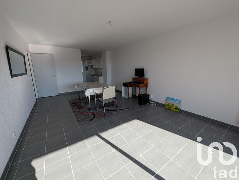 Appartement - 65 m² - 3 pièces