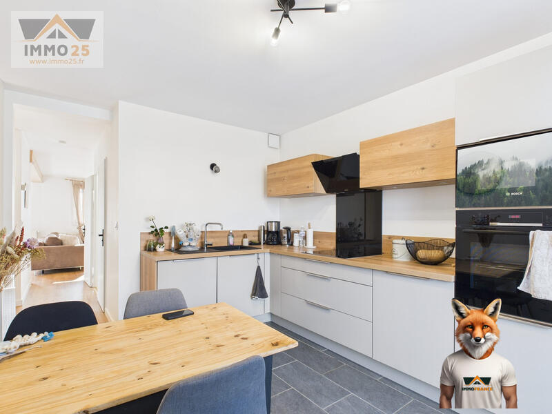 Maison - 88 m² - 5 pièces