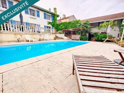 Maison de maîtres - 266 m² - 8 pièces