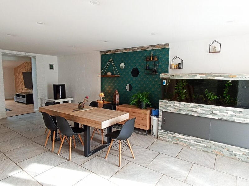 Maison - 140 m² - 7 pièces