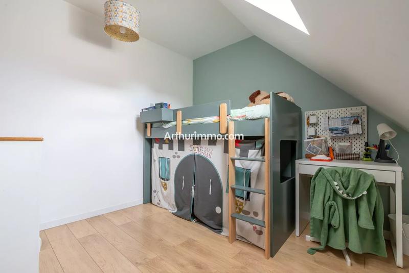 Maison - 99 m² - 6 pièces