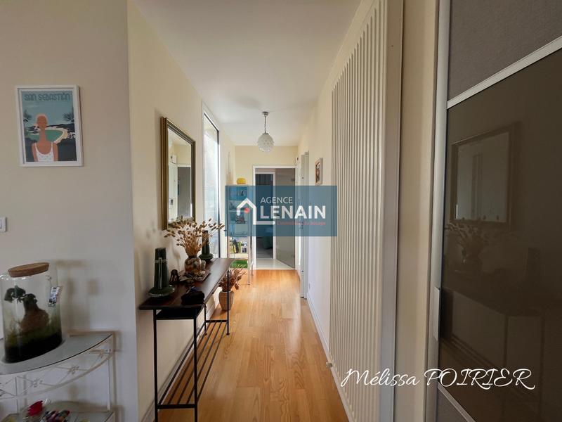 Appartement - 100 m² - 4 pièces