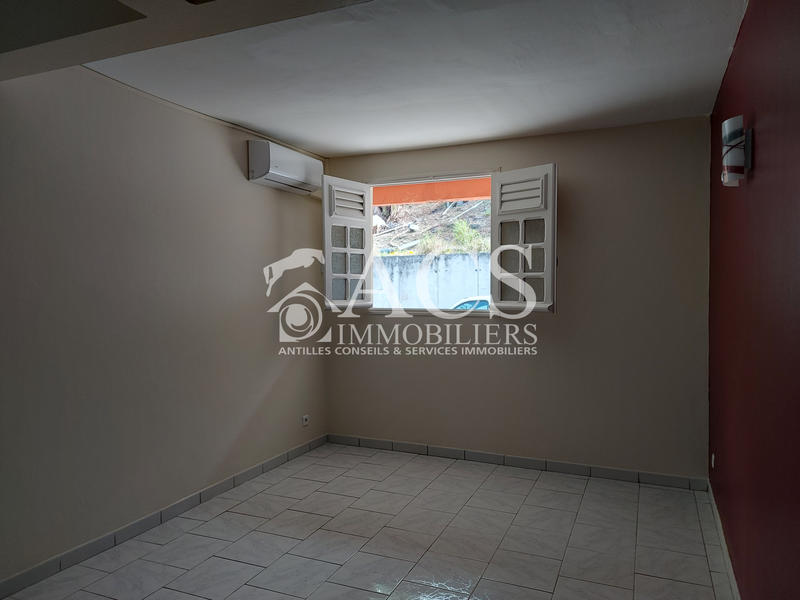 Appartement - 86 m² - 3 pièces