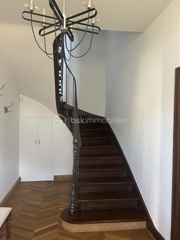 Maison en pierre - 180 m² - 6 pièces