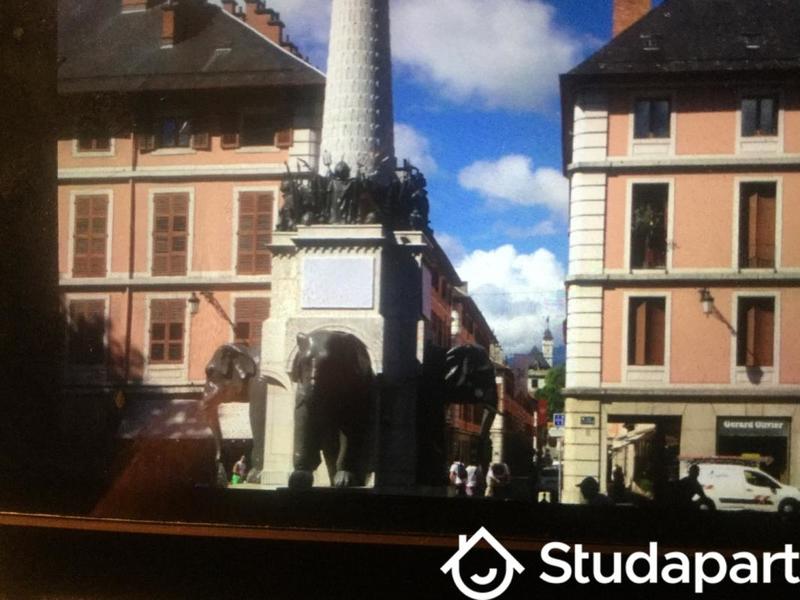 Chambre - 14 m² - 1 pièce