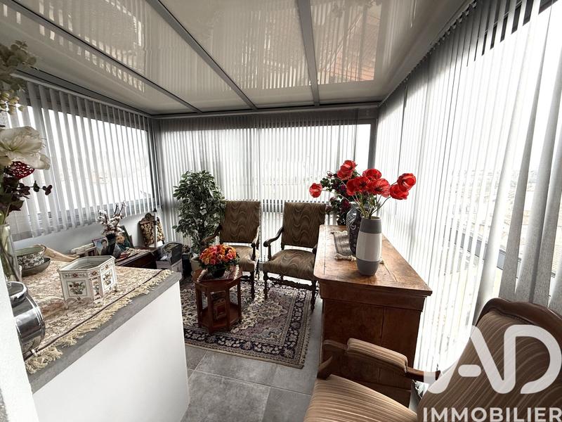 Appartement - 99 m² - 4 pièces