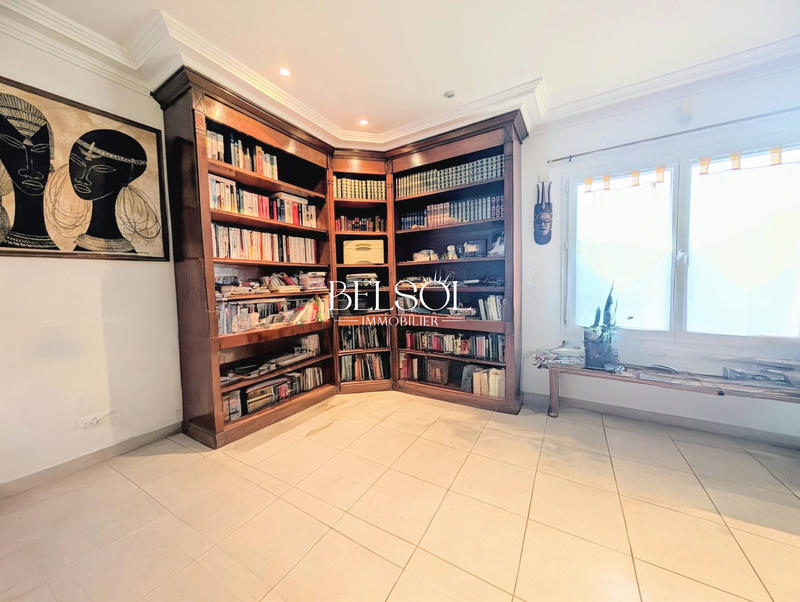 Maison - 155 m² - 6 pièces