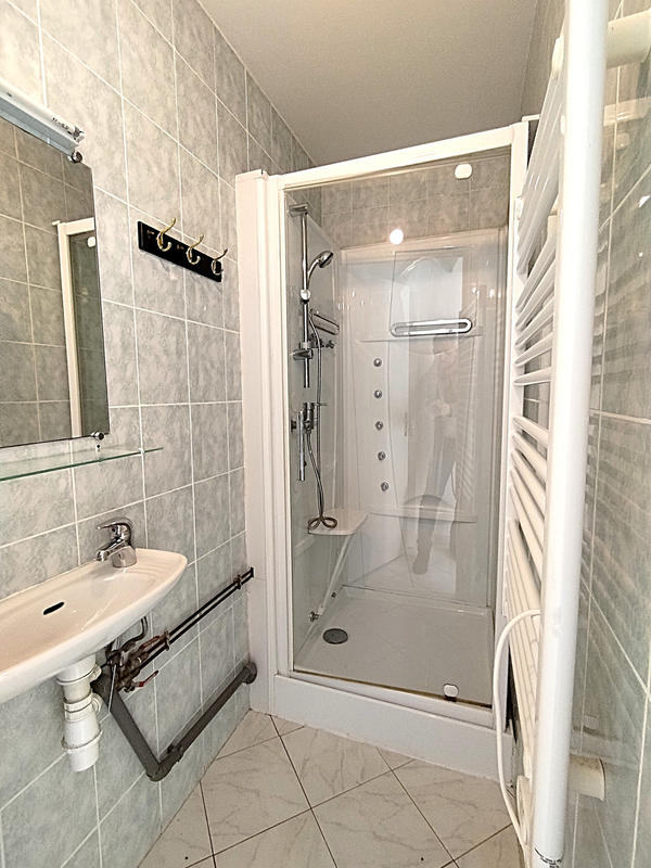 Maison - 120 m² - 8 pièces