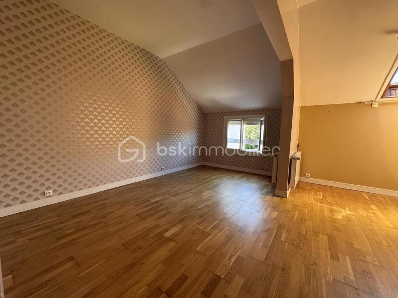 Pavillon - 110 m² - 5 pièces