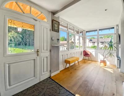 Demeure - 150 m² - 5 pièces