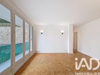 Appartement - 79 m² - 5 pièces