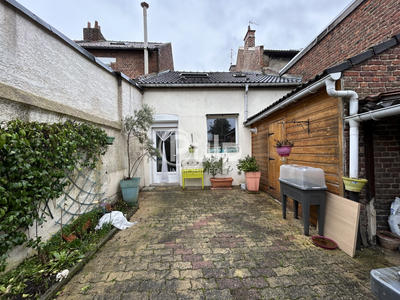 Maison - 95 m² - 5 pièces
