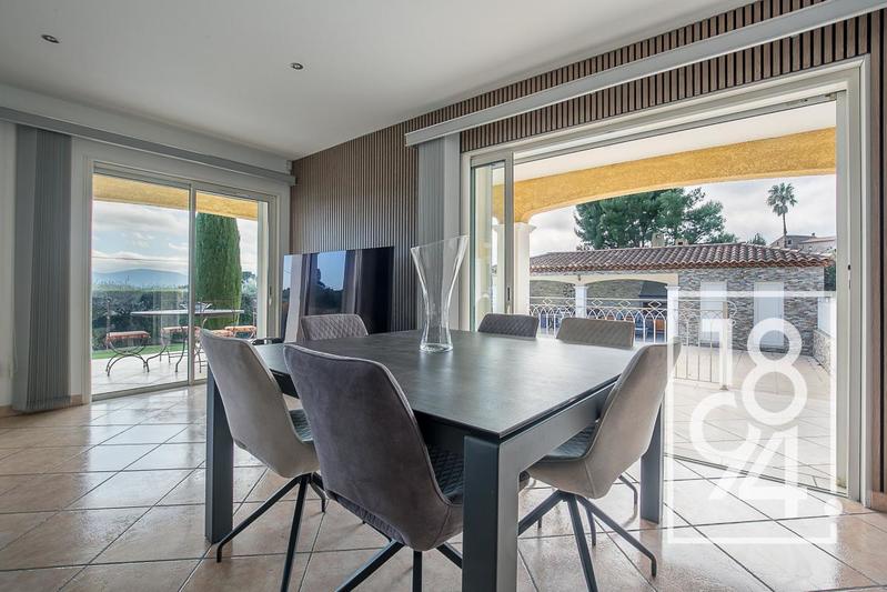 Villa - 126 m² - 4 pièces