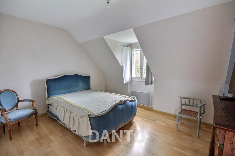 Maison traditionnelle - 127 m² - 6 pièces