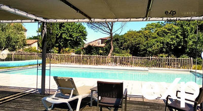 Maison - 715 m² - 29 pièces