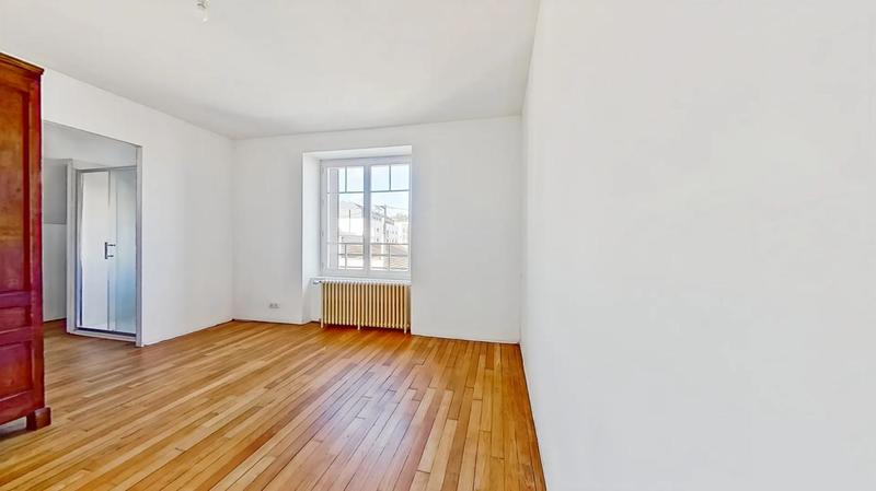 Maison - 114 m² - 6 pièces