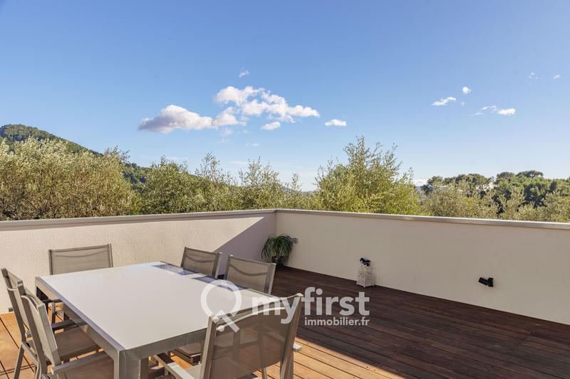 Maison - 147 m² - 6 pièces