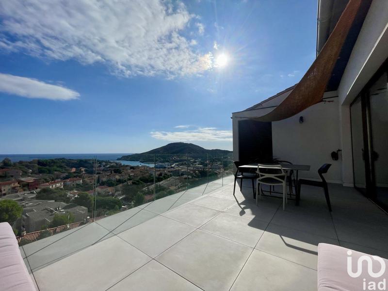 Maison - 250 m² - 6 pièces