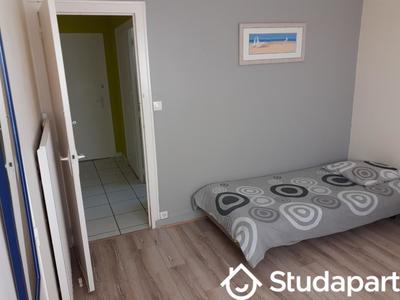 Chambre - 12 m² - 1 pièce