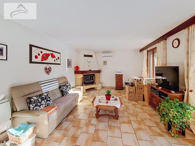 Maison - 82 m² - 3 pièces