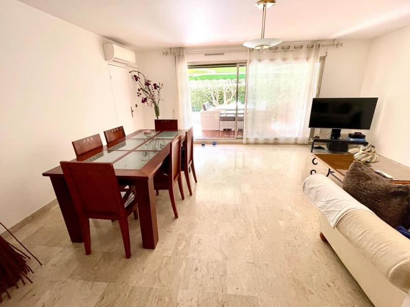 Appartement - 67 m² - 2 pièces