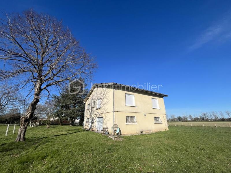 Maison traditionnelle - 100 m² - 5 pièces