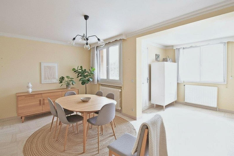 Maison - 100 m² - 6 pièces