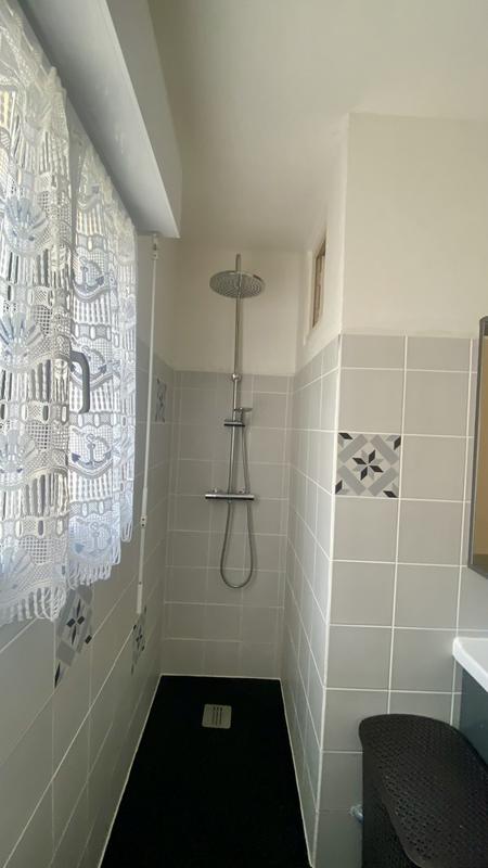 Maison - 80 m² - 5 pièces