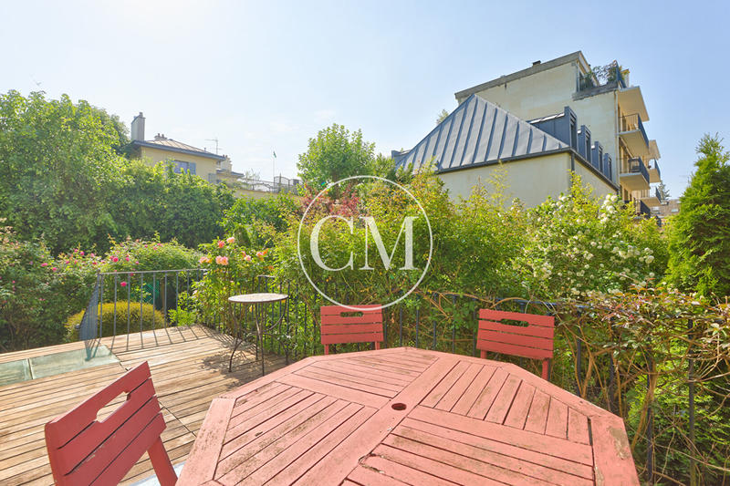 Appartement - 160 m² - 5 pièces