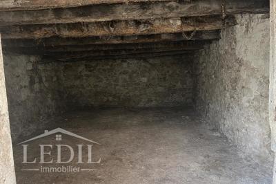 Maison de village - 140 m² - 2 pièces