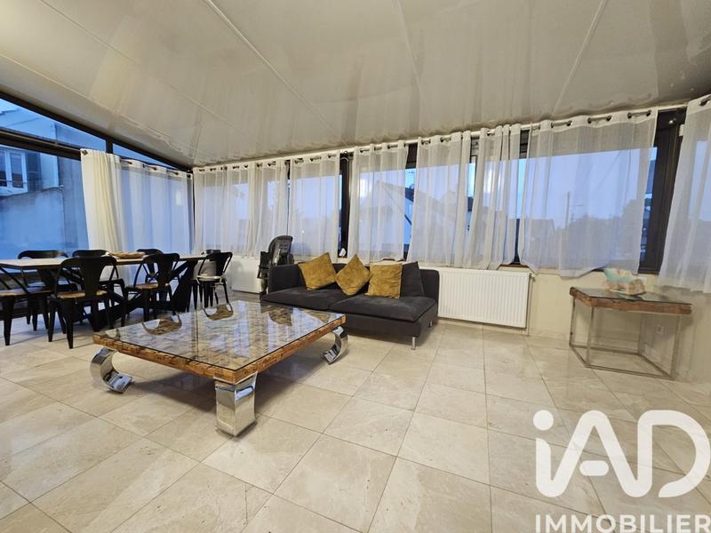Maison - 167 m² - 7 pièces