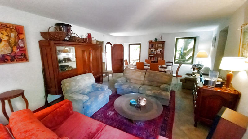 Maison - 175 m² - 8 pièces