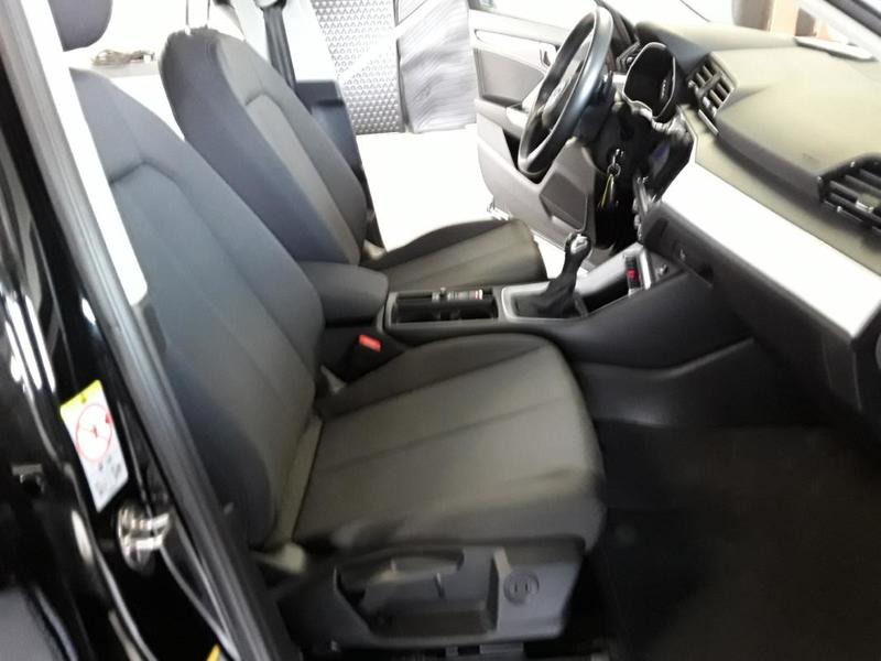 Audi Q3 1.5 Tfsi 35 150 Mhev Business Line s-Tronic 7