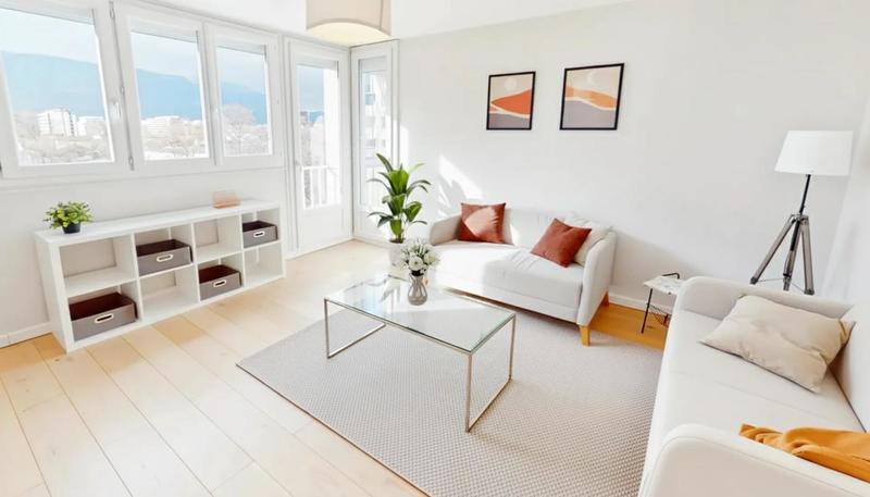 Appartement - 85 m² - 5 pièces