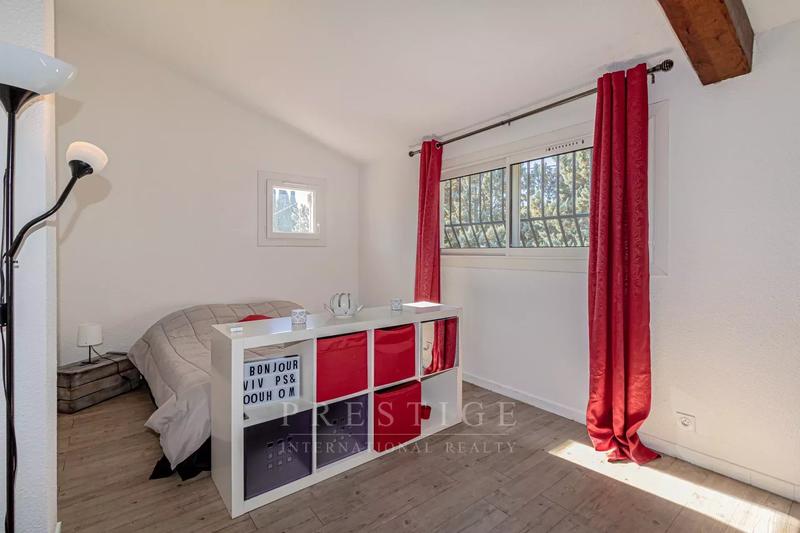 Villa - 192 m² - 7 pièces