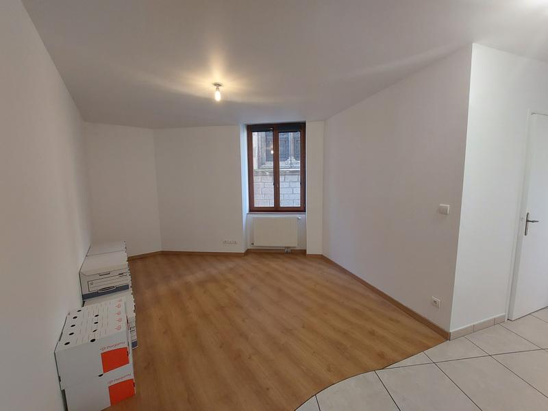 Appartement - 82 m² - 4 pièces