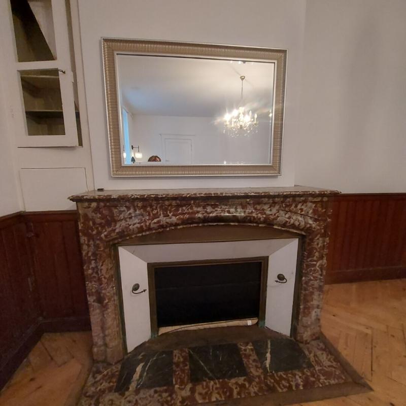 Maison - 222 m² - 8 pièces