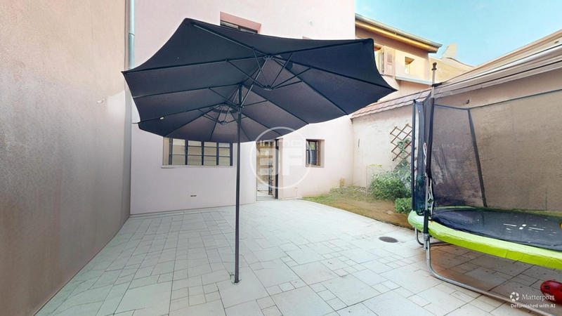 Duplex - 101 m² - 4 pièces