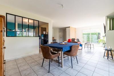 Maison - 131 m² - 6 pièces