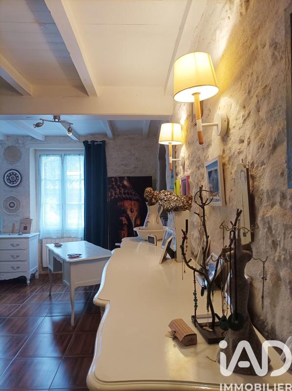 Maison de village - 234 m² - 10 pièces