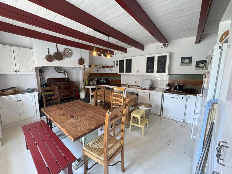 Maison - 130 m² - 6 pièces