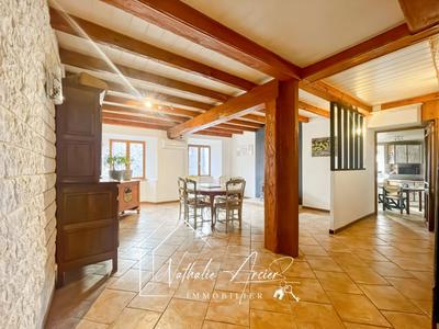 Maison - 101 m² - 4 pièces