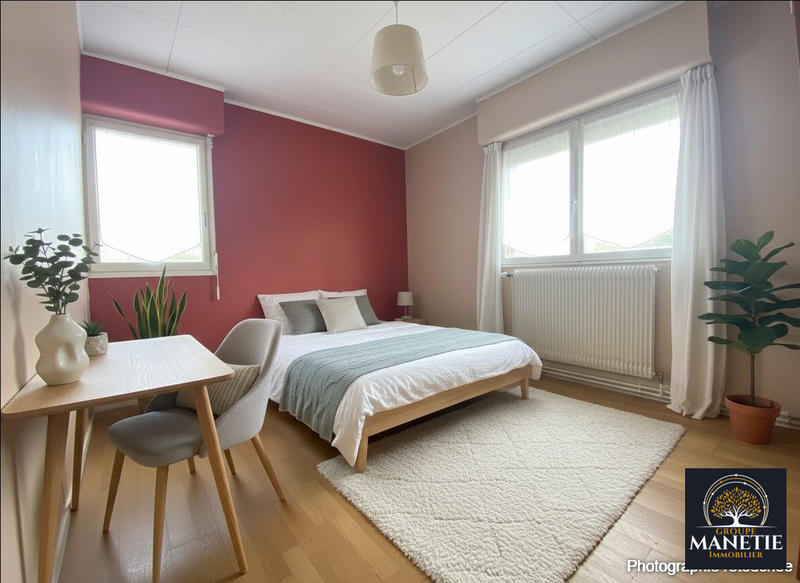 Maison - 144 m² - 8 pièces