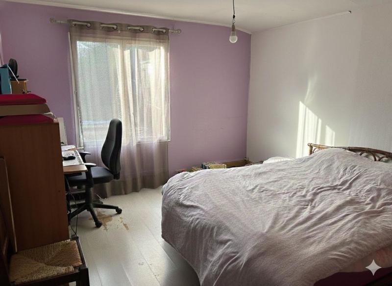 Propriété - 95 m² - 5 pièces