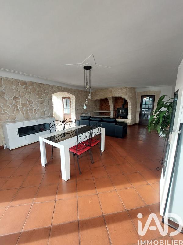 Maison - 228 m² - 7 pièces