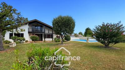 Maison - 164 m² - 7 pièces