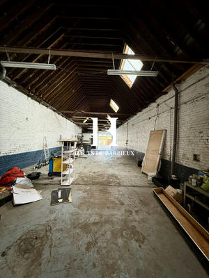 Local d'activités - 253 m² - 3 pièces